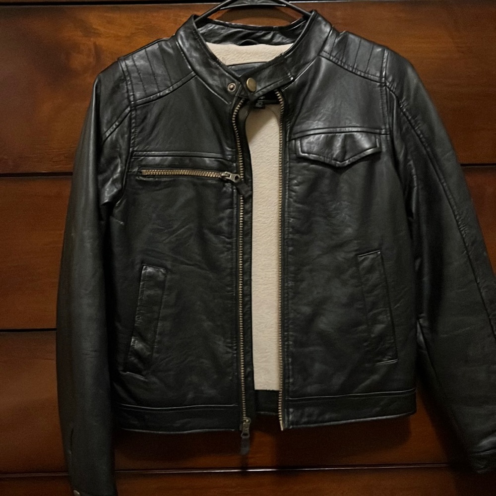 Boys black leather coat Size 10/12